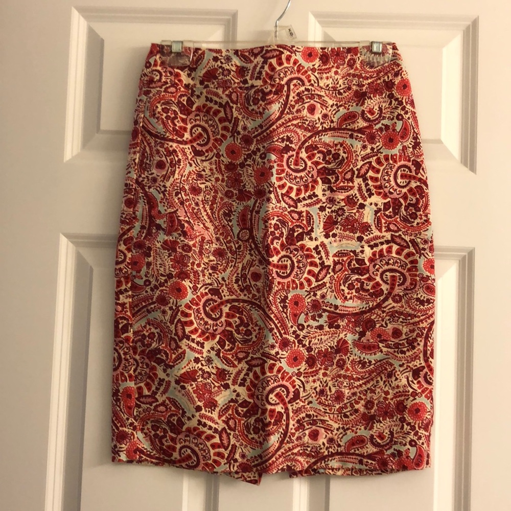 LOFT paisley pencil skirt size 00
